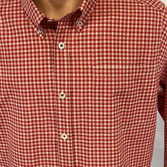 Mountain Khakis long sleeve button down collar shirt. M - Picture 4 of 8